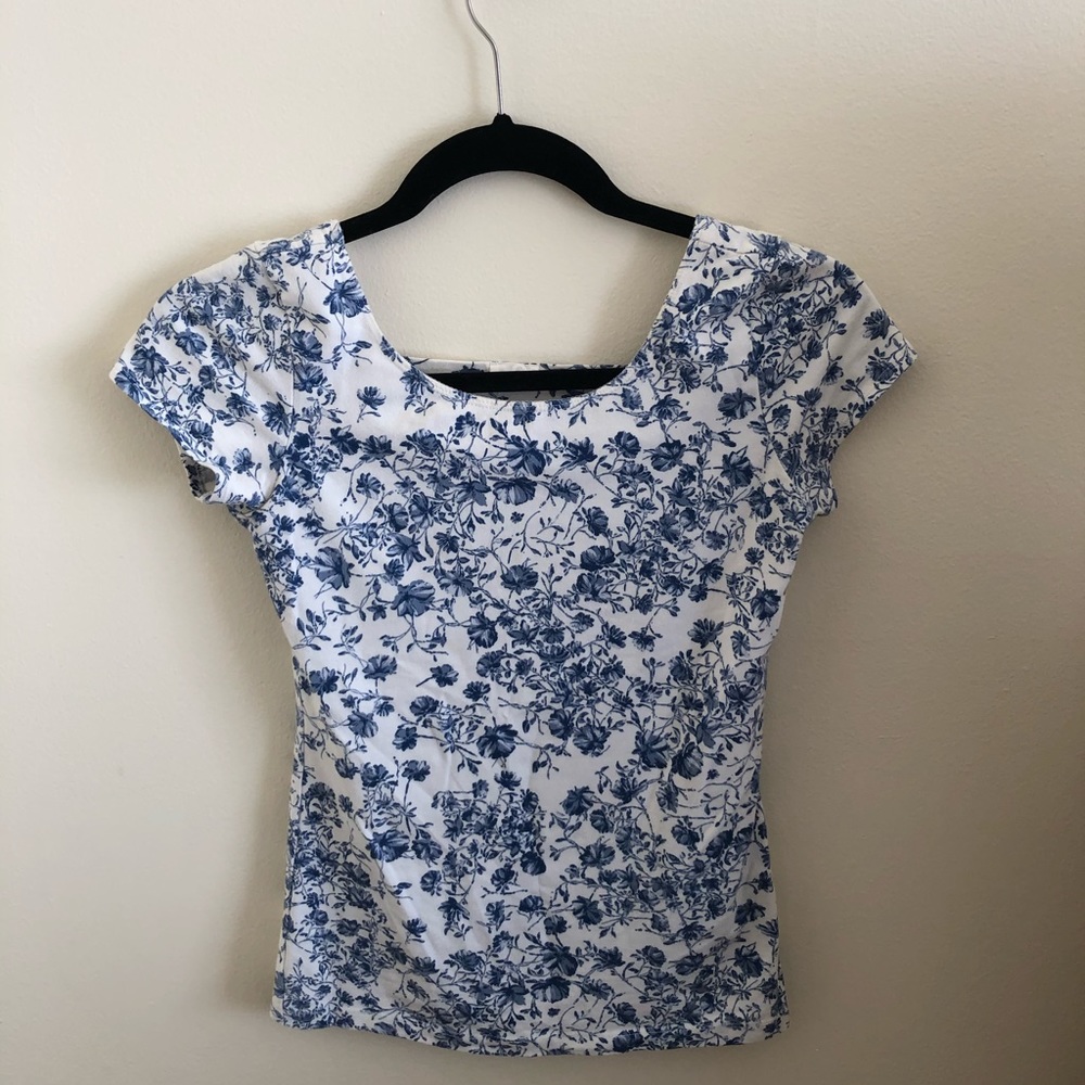 Garage Blue Flower Top